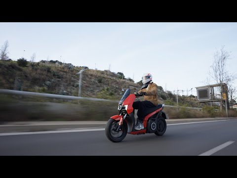 Vidéo officielle Silence S01 : présentation du scooter