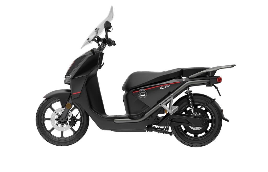 Super Soco CPx — Équivalent 125cc électrique 4 kW — 140 km autonomie