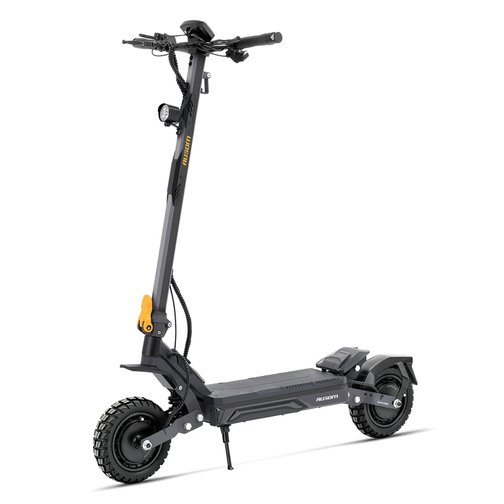 Trottinette électrique Ausom Gosoul 2 Pro Dual noire, vue trois-quarts dépliée avec phare, pneus crantés et double suspension.